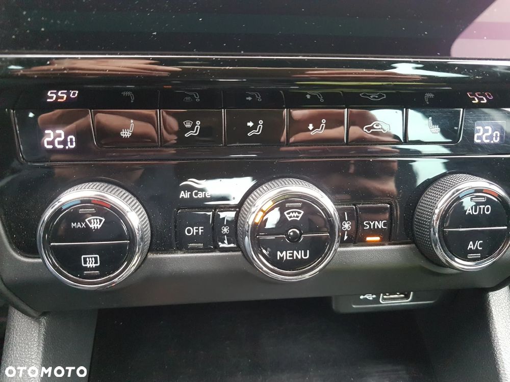 Skoda Octavia 2.0 TDI SCR 4x4 Style DSG - 12