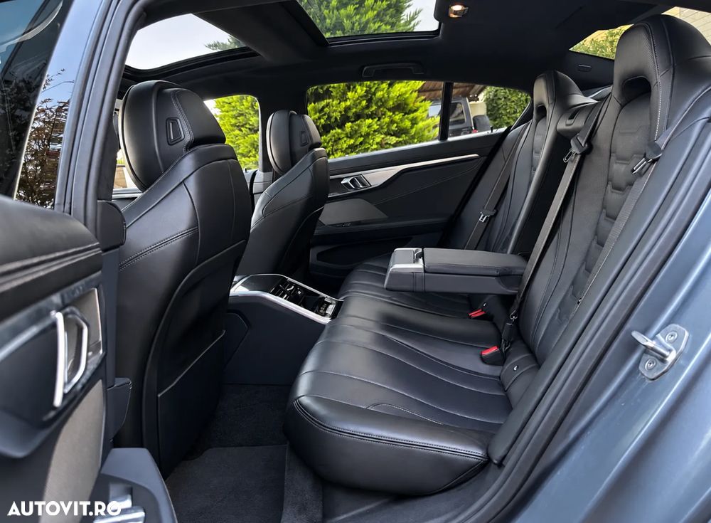 BMW Seria 8 840i xDrive - 15