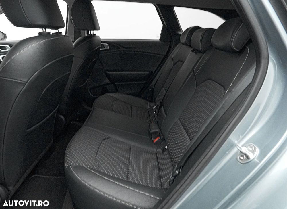Kia Ceed 1.6 DSL MHEV 7DCT Star - 16