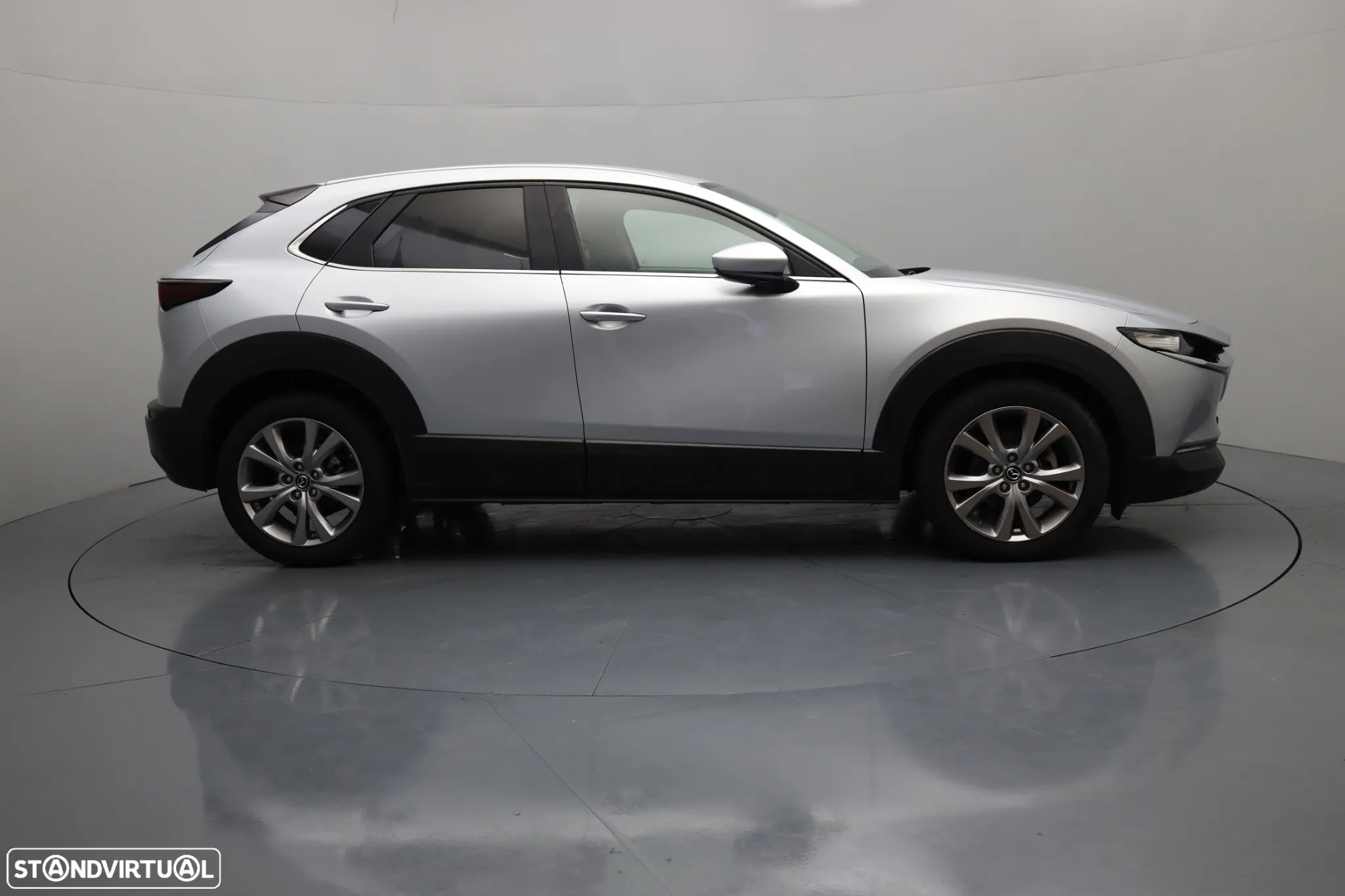 Mazda CX-30 2.0 Sky-G Evolve i-Active - 4