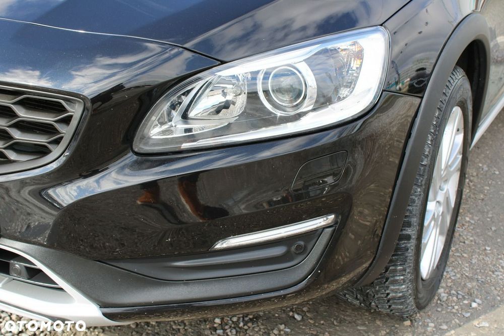 Volvo V60 Cross Country D4 Drive-E Momentum - 15