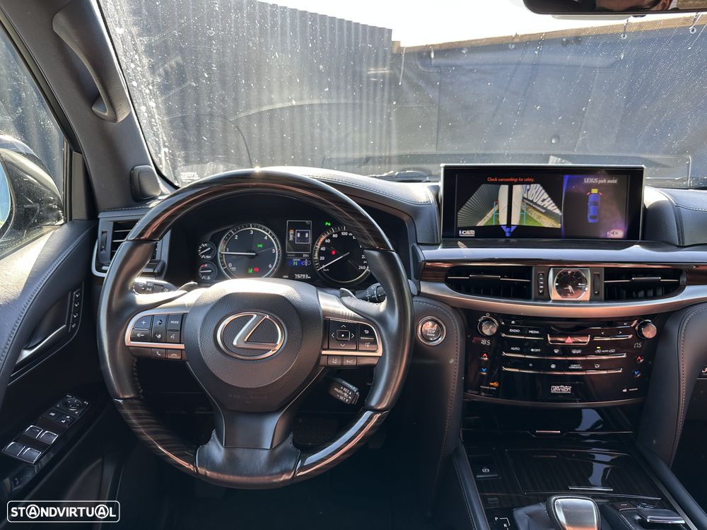 Lexus LX 450 - 14