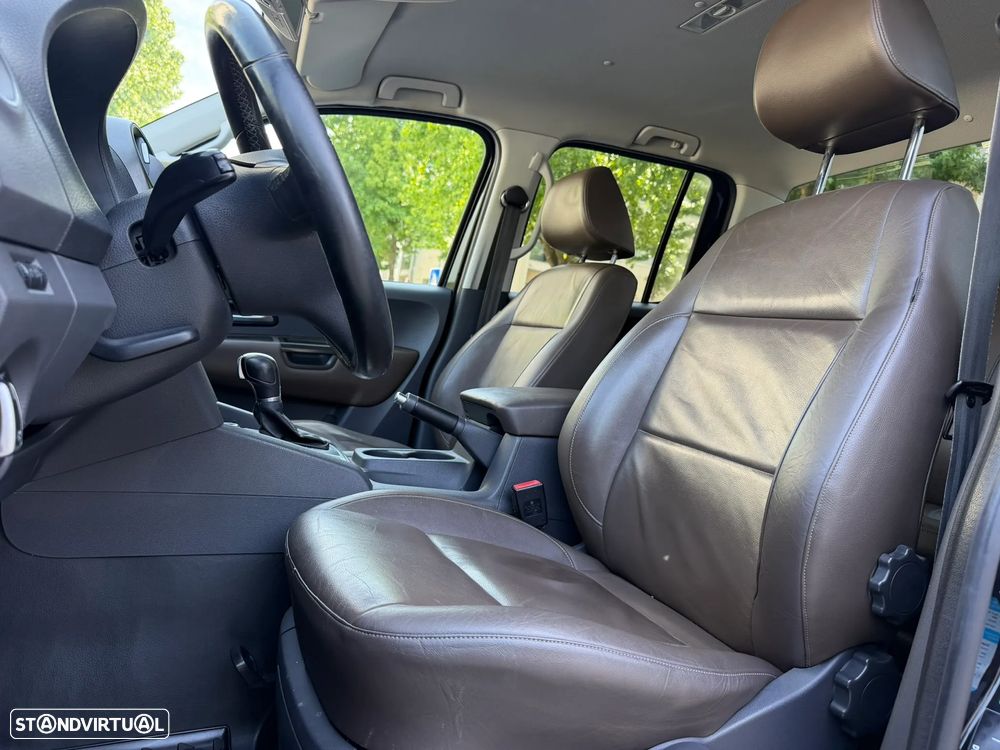 VW Amarok 2.0 BiTDI Auto Highline - 17
