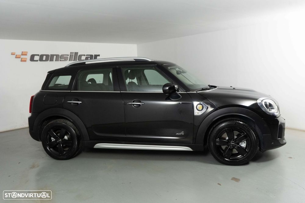 MINI Countryman Cooper SE ALL4 Auto - 7