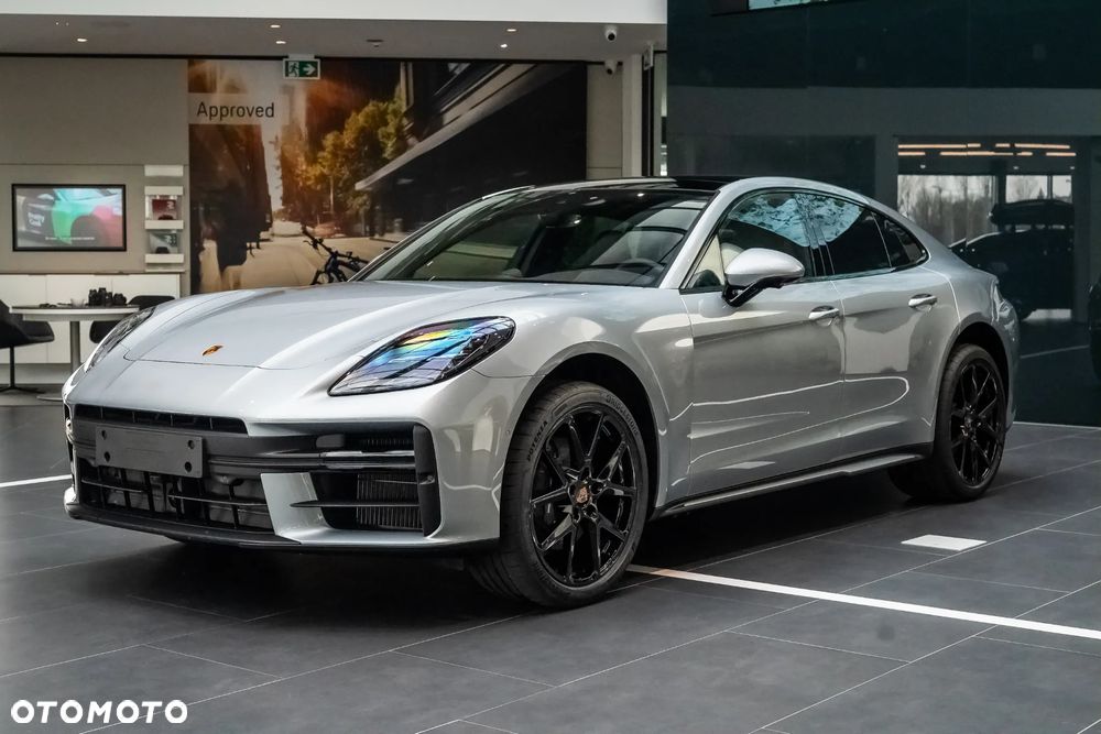 Porsche Panamera 4 - 1