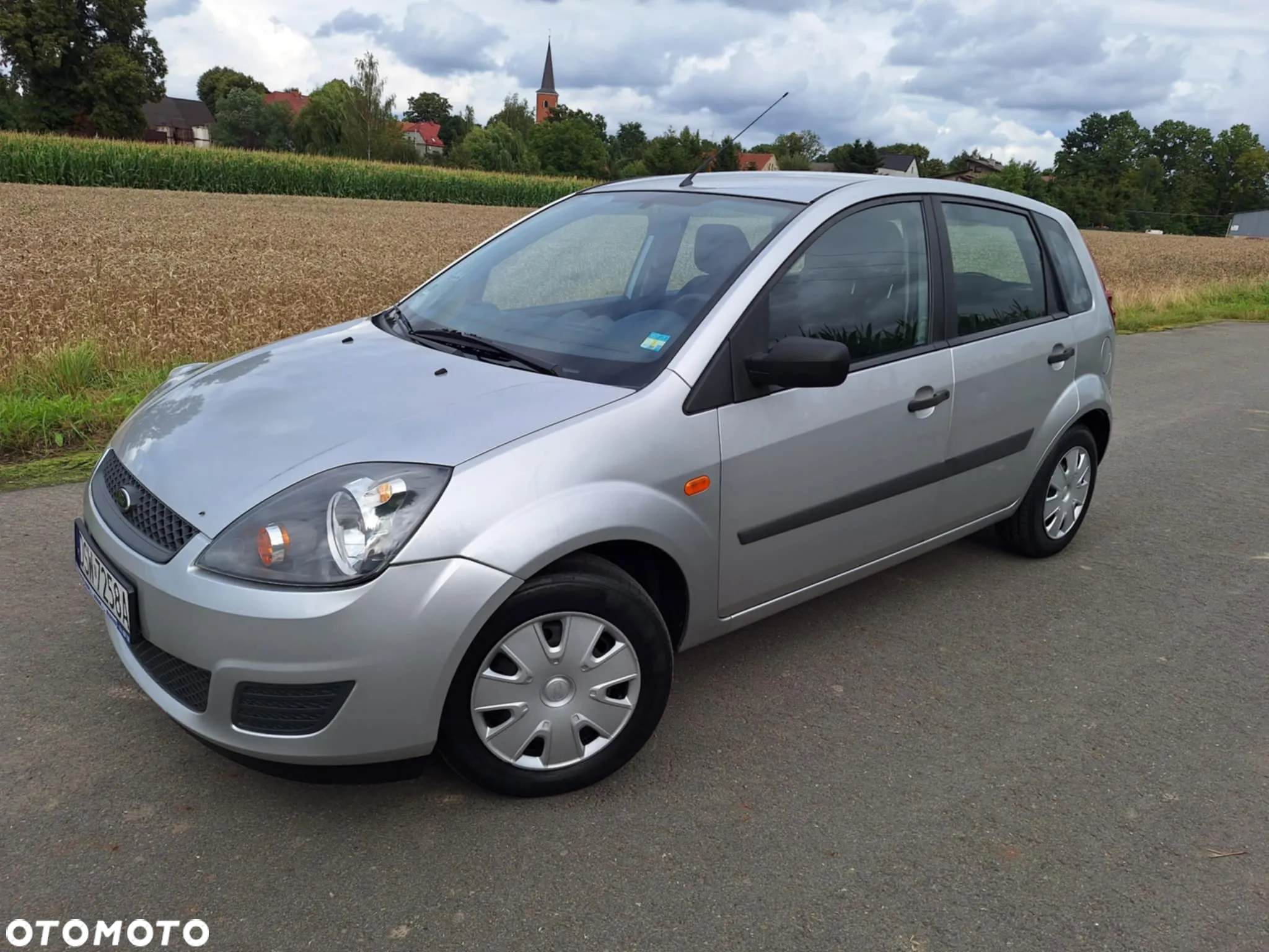 Ford Fiesta 1.4 Ambiente - 19