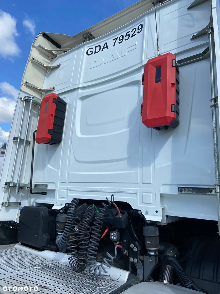 DAF XF - 20