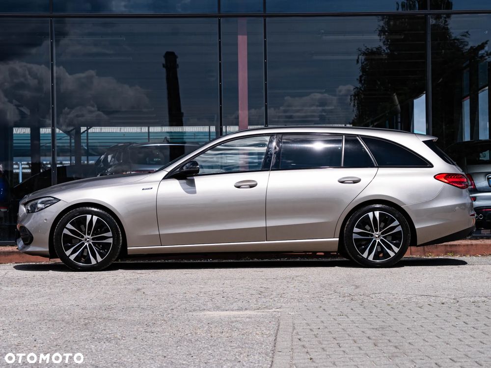 Mercedes-Benz Klasa C 220 d 9G-TRONIC Edition AMG Line - 18