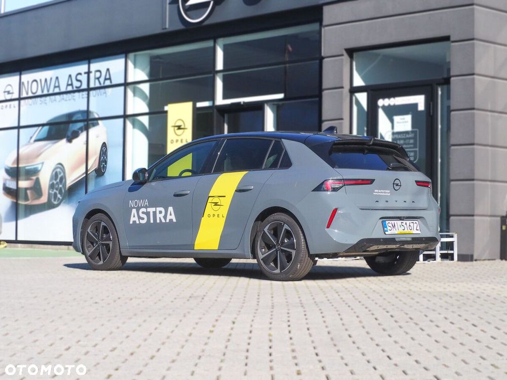 Opel Astra - 4