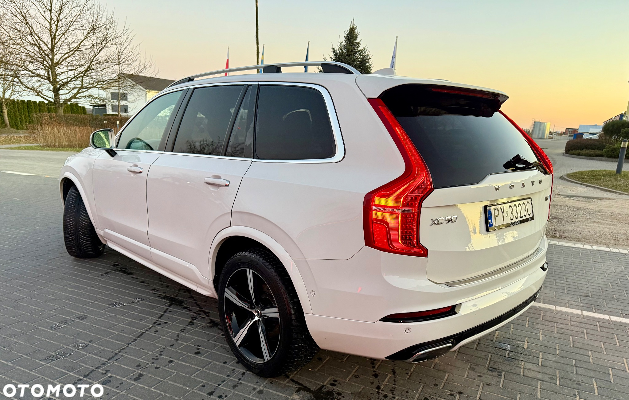 Volvo XC 90 - 2