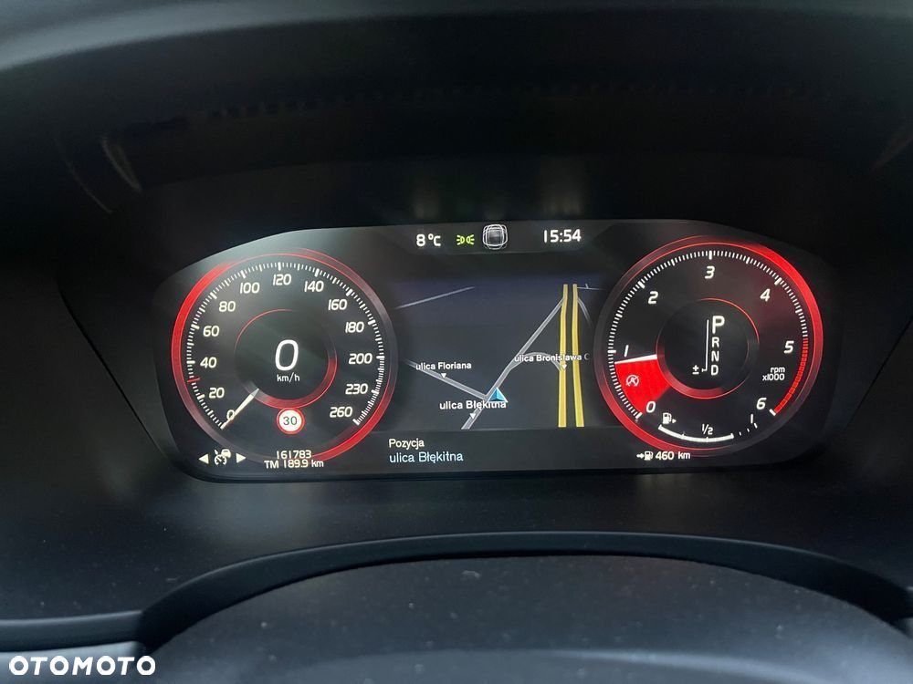 Volvo V90 D4 Momentum - 14