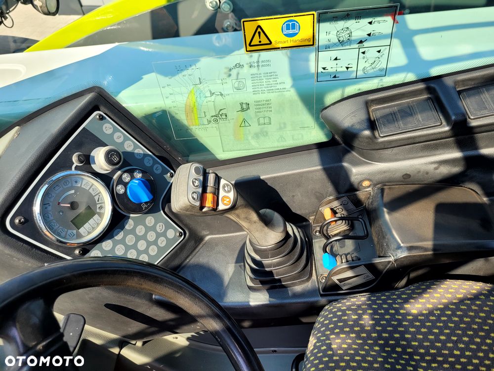 Claas SCORPION 6035 VARIPOWER - 14