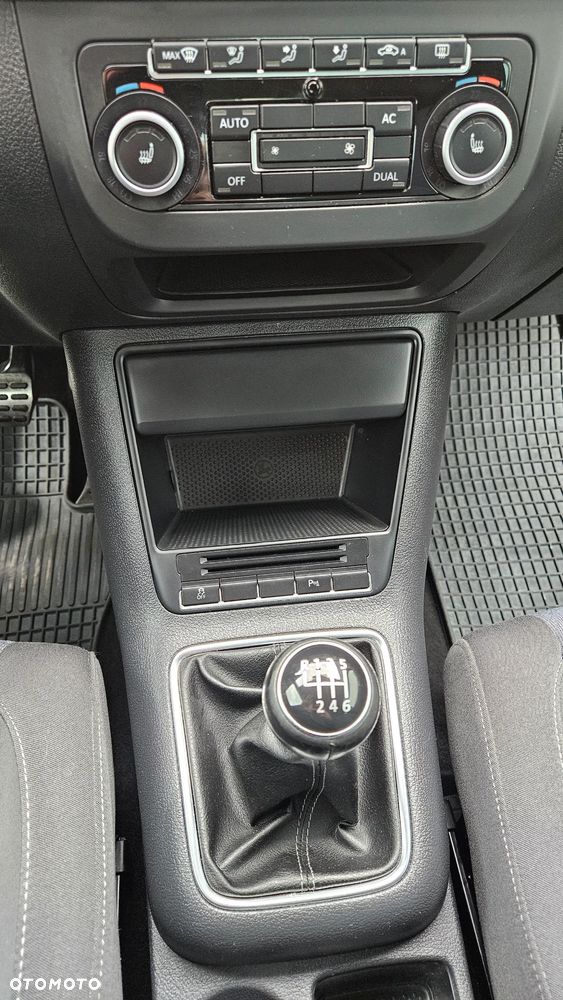 Volkswagen Golf Plus - 23