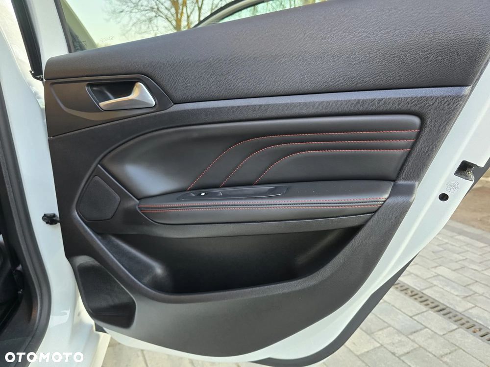 Peugeot 308 BlueHDi 180 EAT6 GT - 25