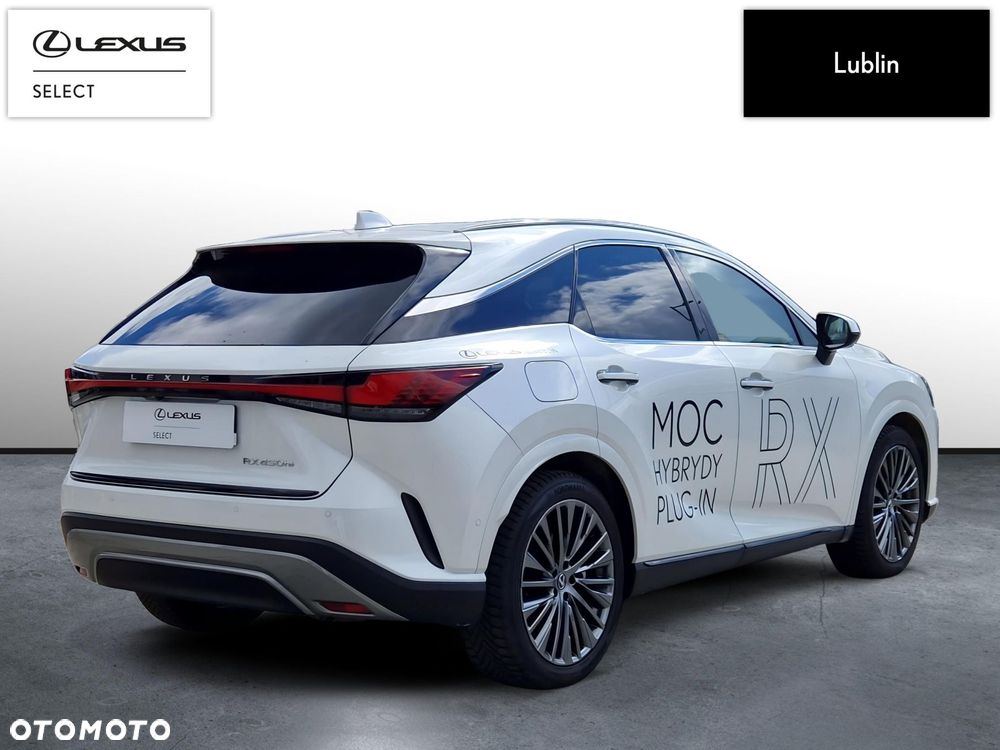 Lexus RX 450h+ Omotenashi - 5