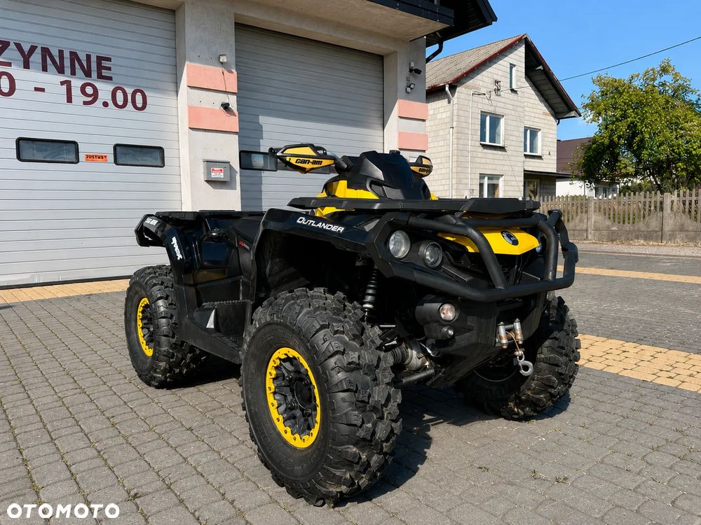 Can-Am Outlander Max - 2