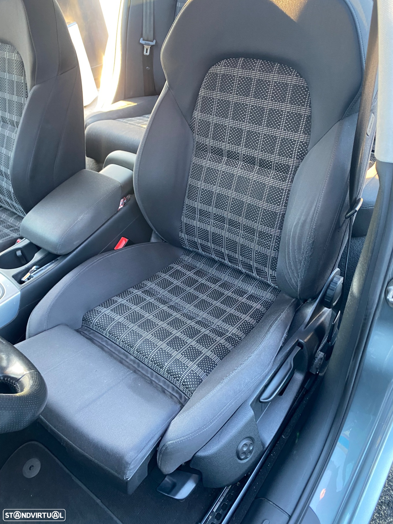 Audi A4 Avant 2.0 TDI Sport - 15