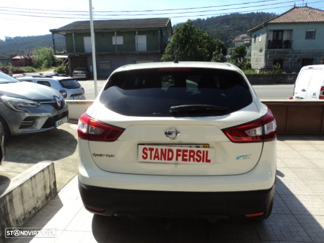 Nissan Qashqai 1.5 dCi TEKNA+ - 9