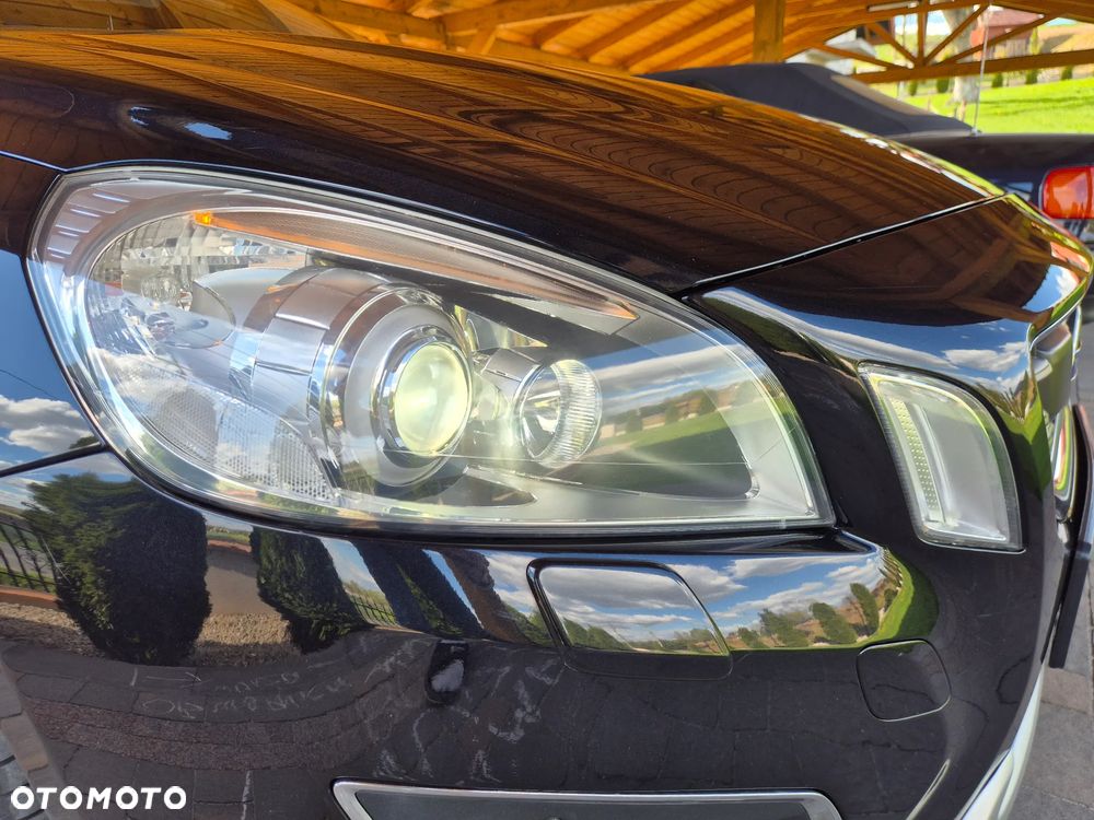 Volvo V60 D3 Summum - 12