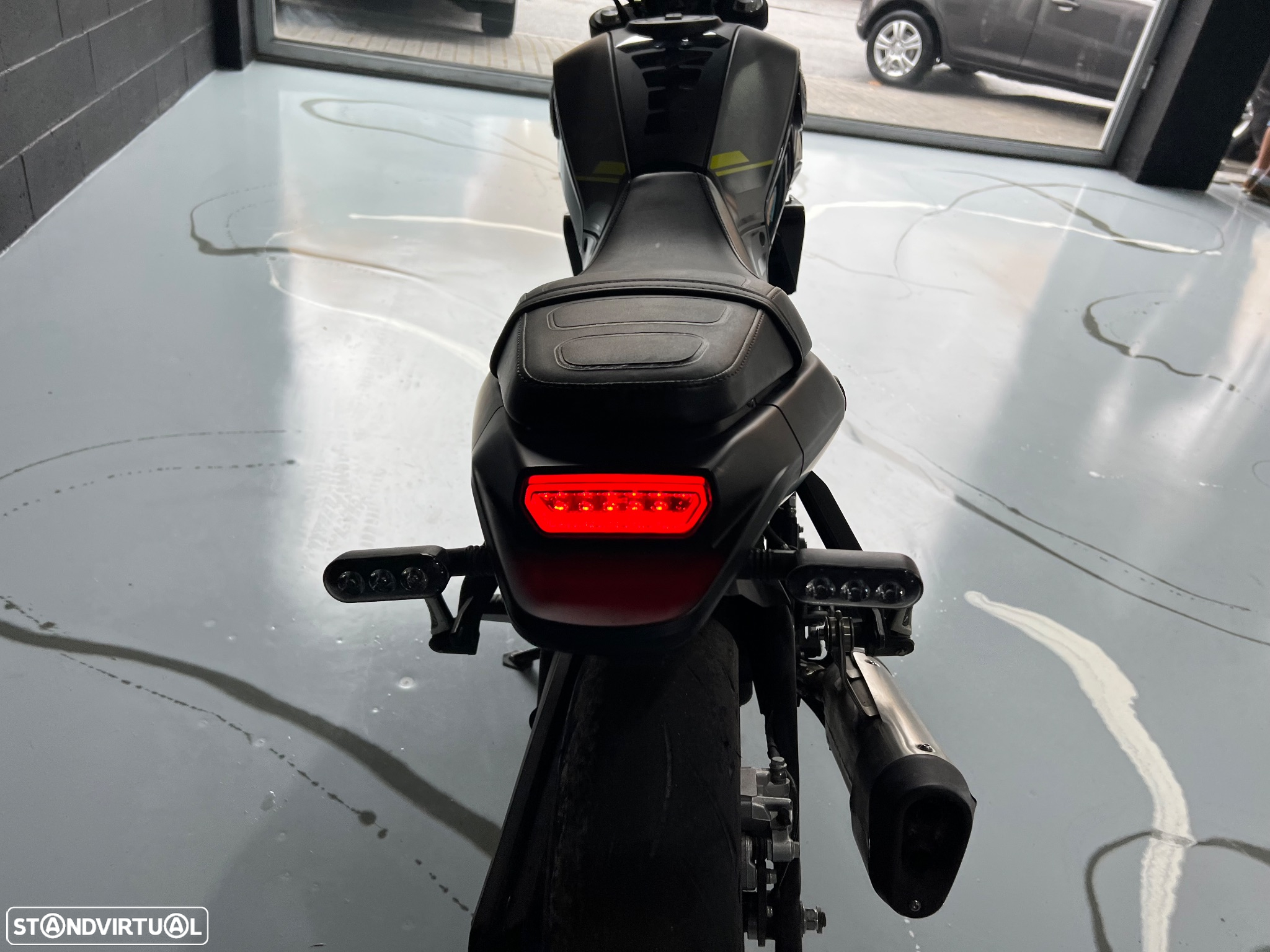 Benelli Leoncino LEONCINCO 250 - 10