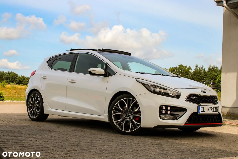 Kia Ceed 1.6 T-GDI GT-Track - 13