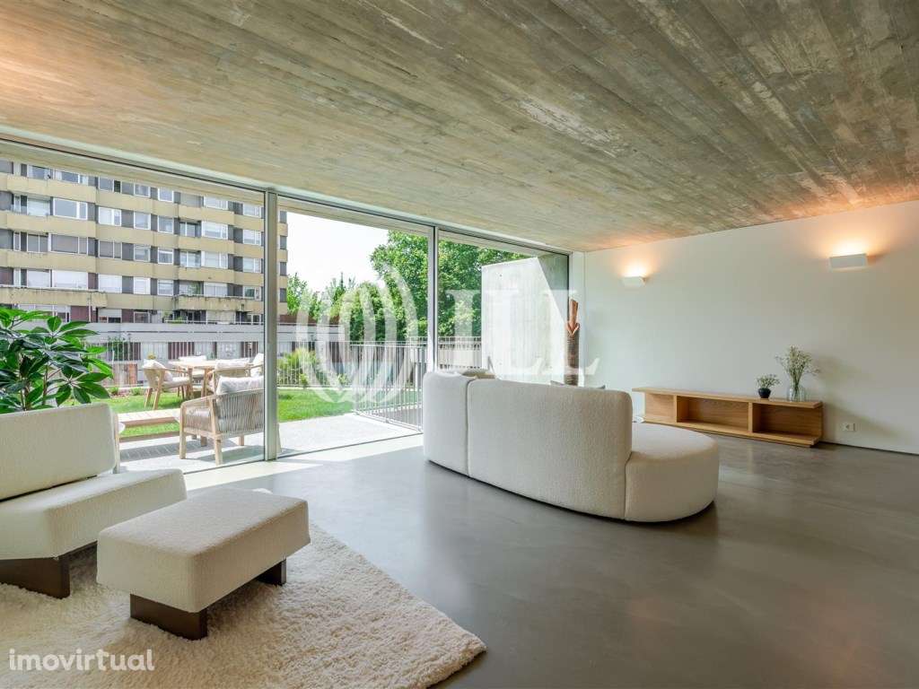 Moradia T4+1 no condomínio As Camélias, no Foco, Porto - Grande imagem: 3/62