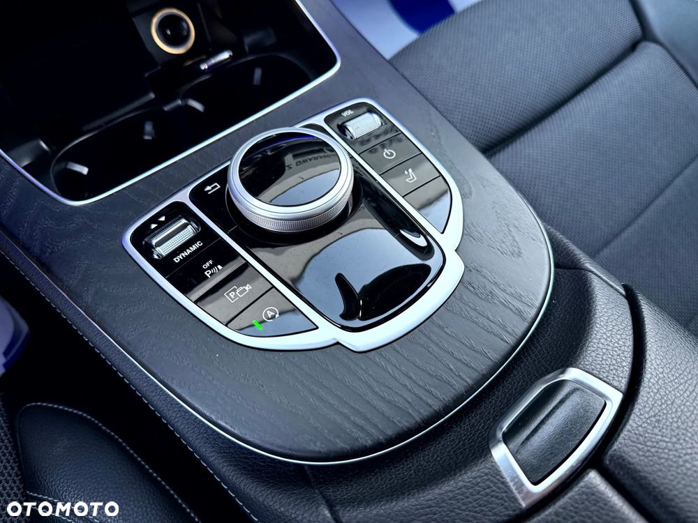 Mercedes-Benz Klasa E 220 d Business Edition 9G-TRONIC - 15