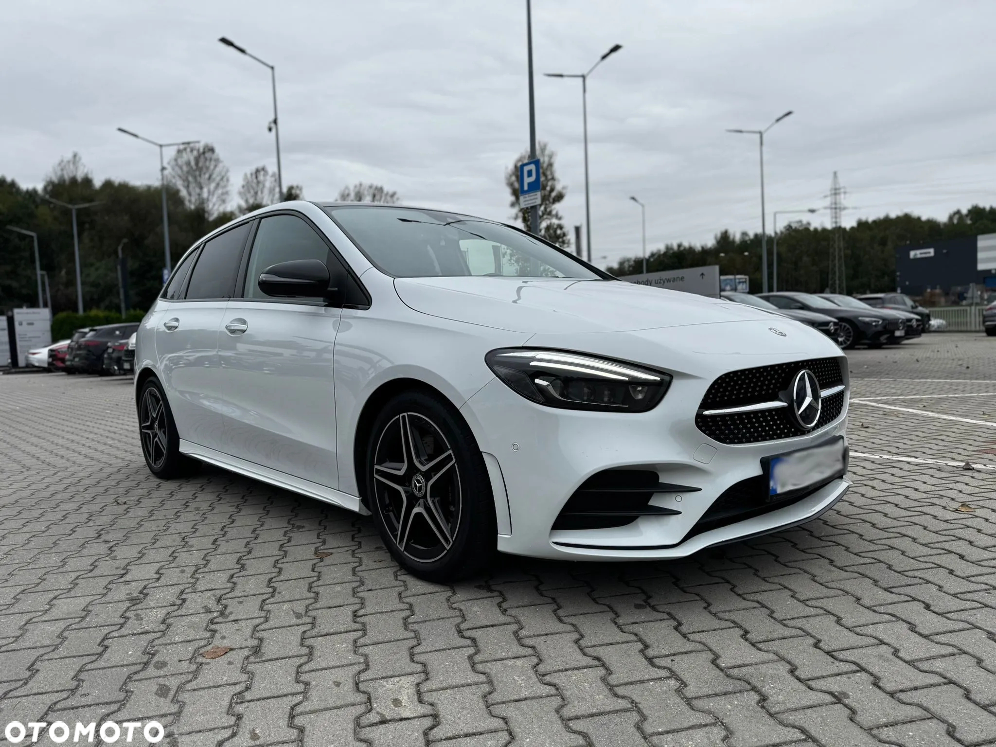 Mercedes-Benz Klasa B 220 d AMG Line 8G-DCT - 11