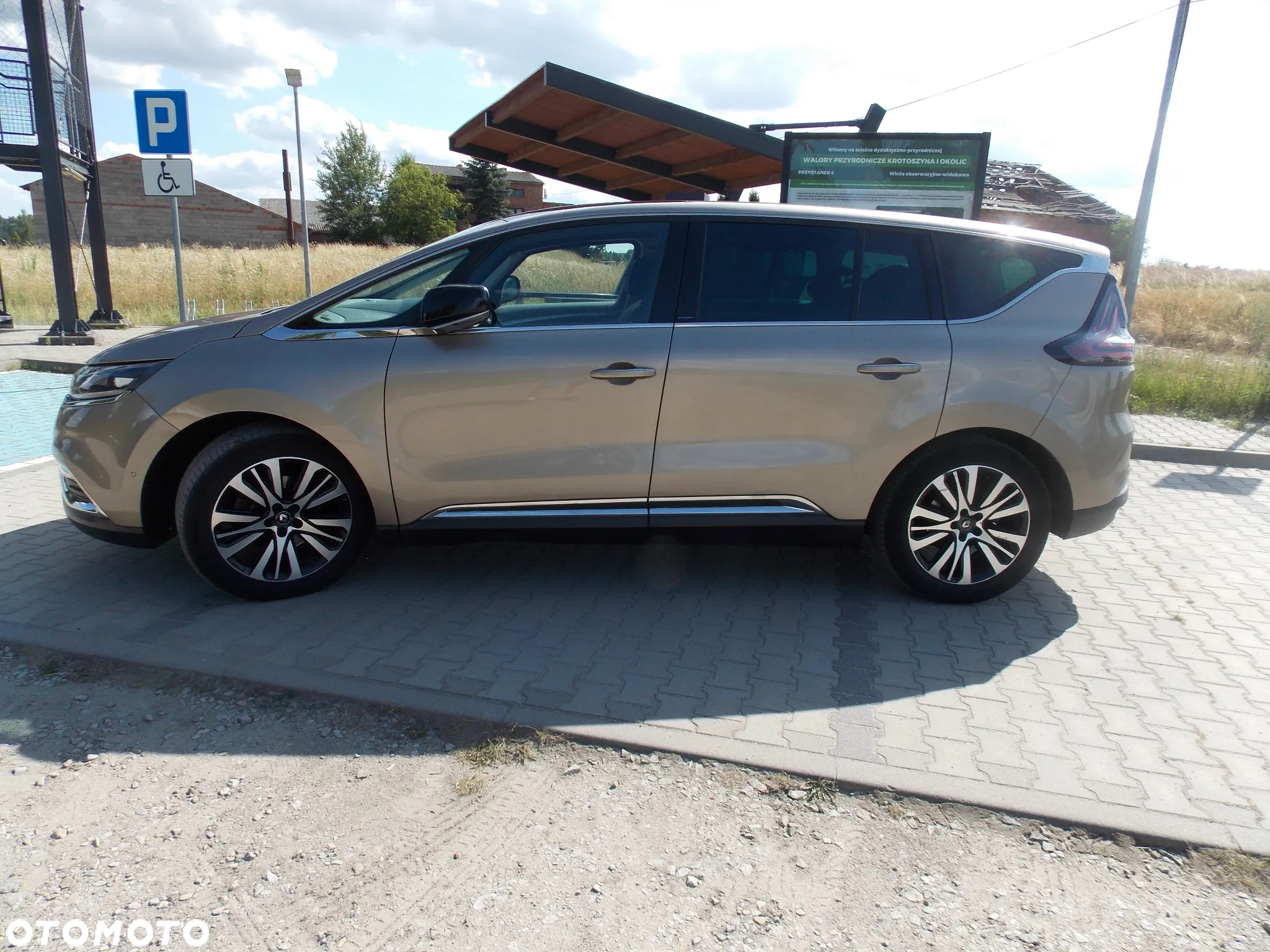 Renault Espace 1.6 dCi Energy Initiale Paris EDC - 2