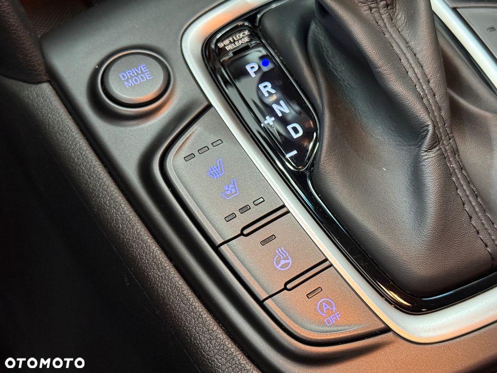 Hyundai Kona 1.6 T-GDI DCT 4WD Premium - 31