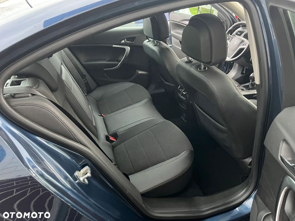 Opel Insignia - 14