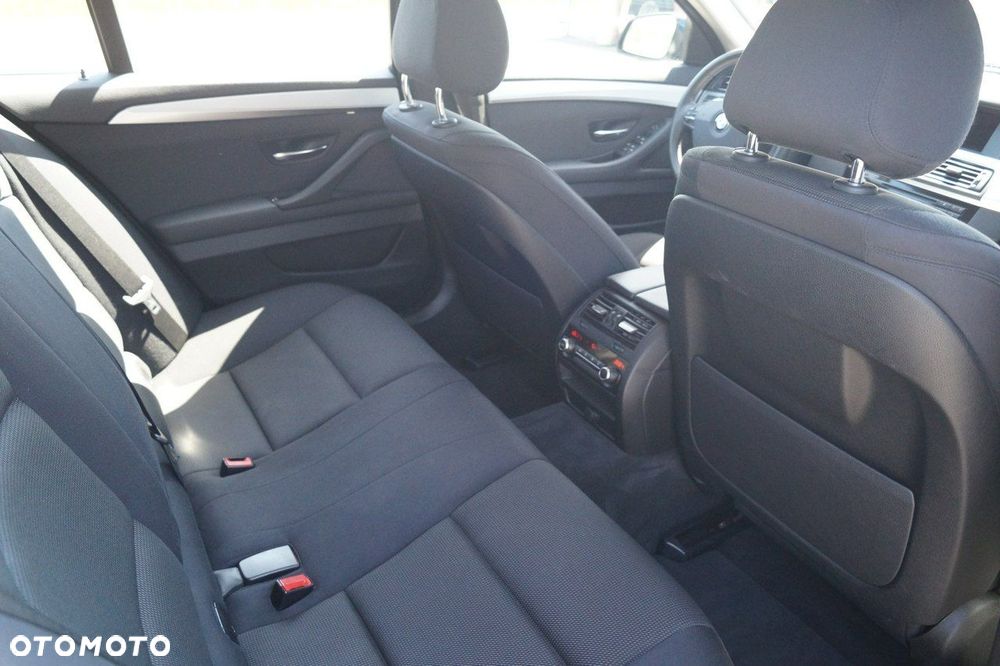 BMW Seria 5 - 17