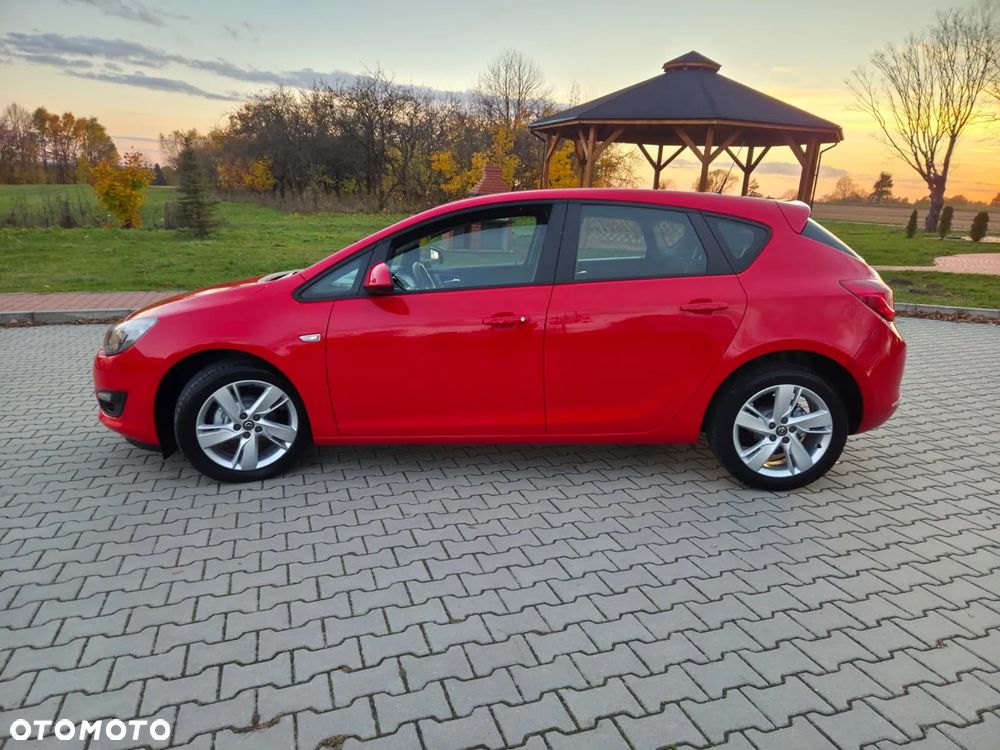 Opel Astra 1.6 Active - 10