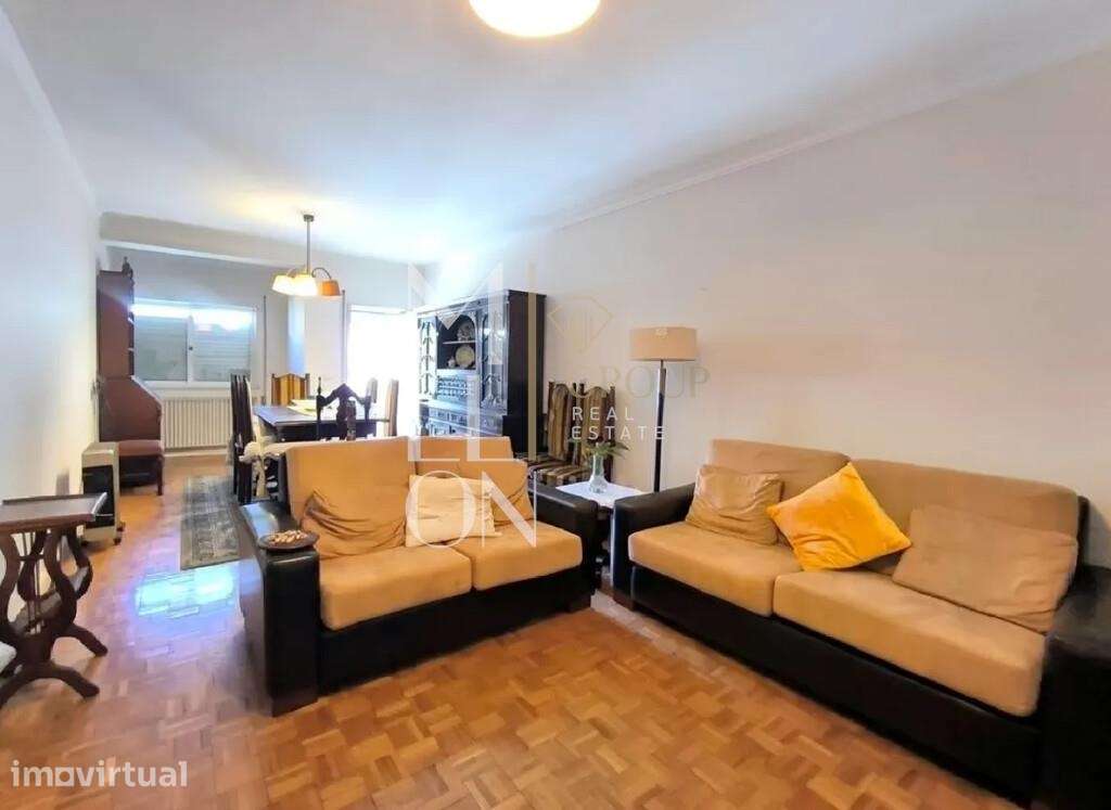 Magnífico Apartamento T3 Espaçoso e Mobilado em Santa Maria Maior, Via - Grande imagem: 3/26