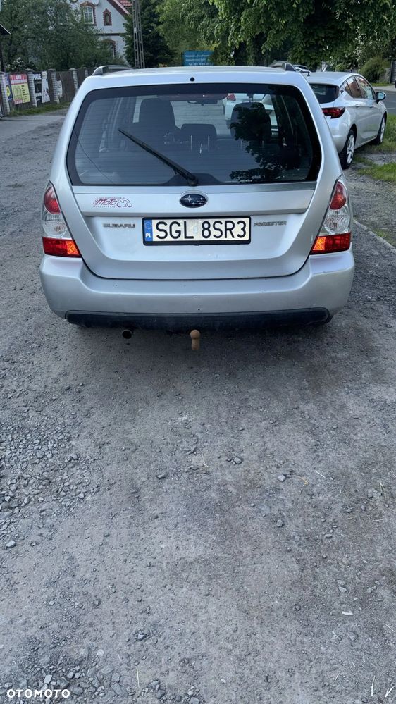 Subaru Forester 2.0 XA TRE - 5