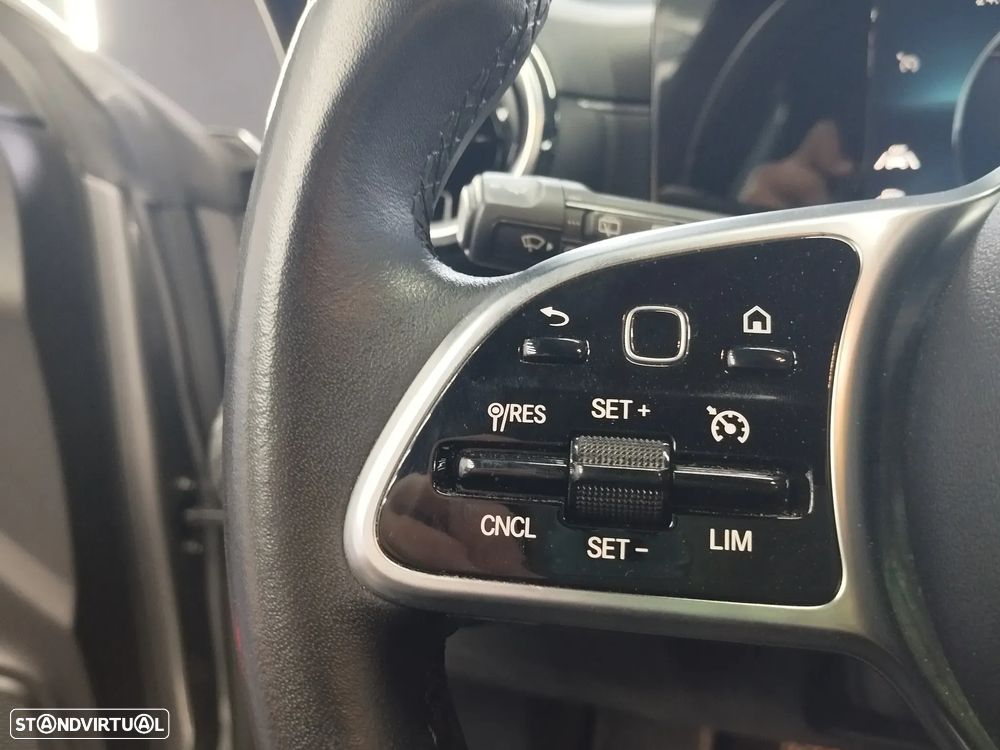 Mercedes-Benz CLA 180 d Shooting Brake Style - 23