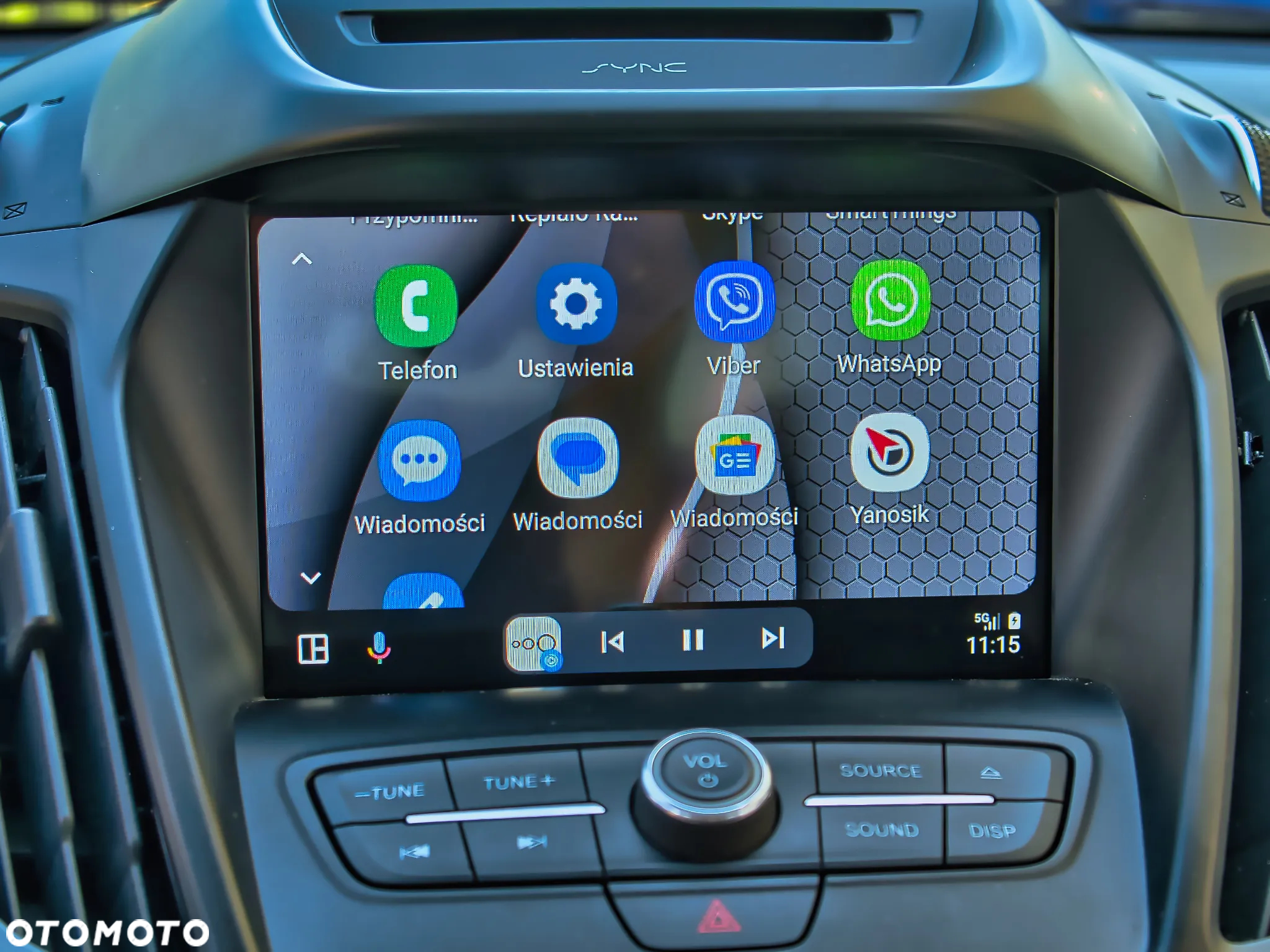 Ford Kuga 1.5 EcoBoost 2x4 SYNC - 23