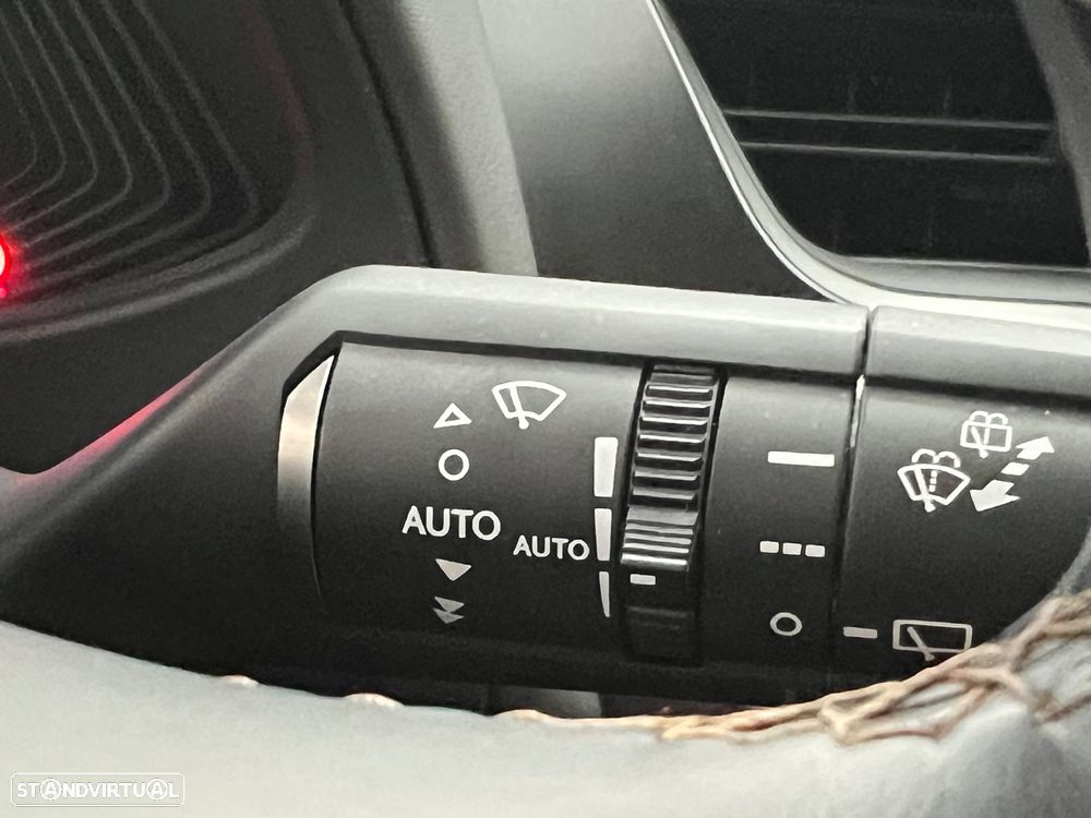 Lexus UX 250h Special Edition (LCA) - 25