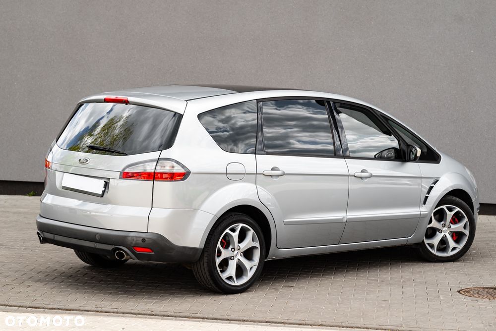 Ford S-Max 2.5 Titanium - 12