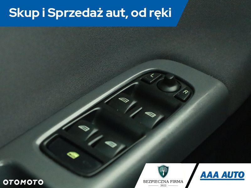 Volvo V50 - 15