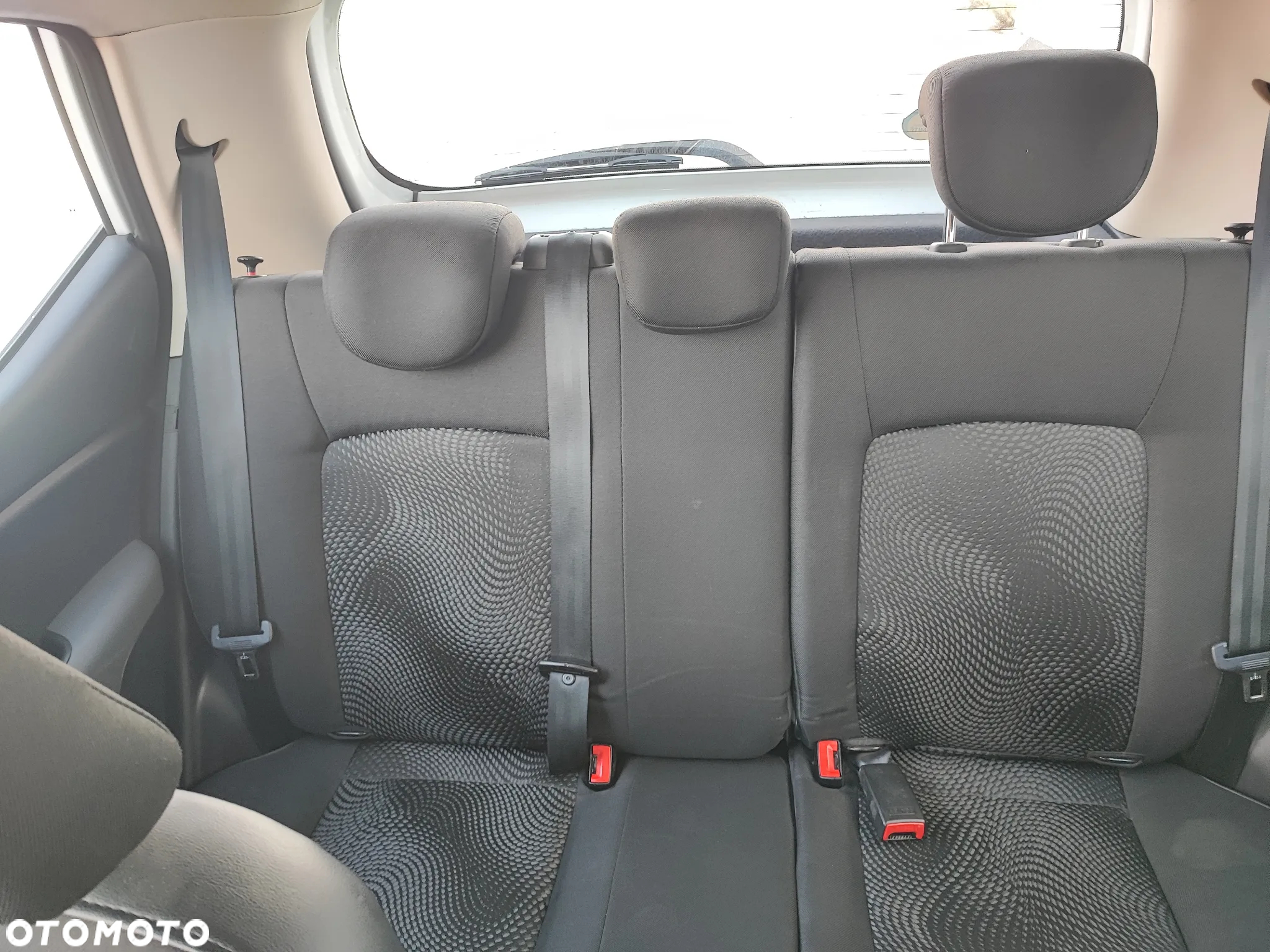 Hyundai i10 - 12