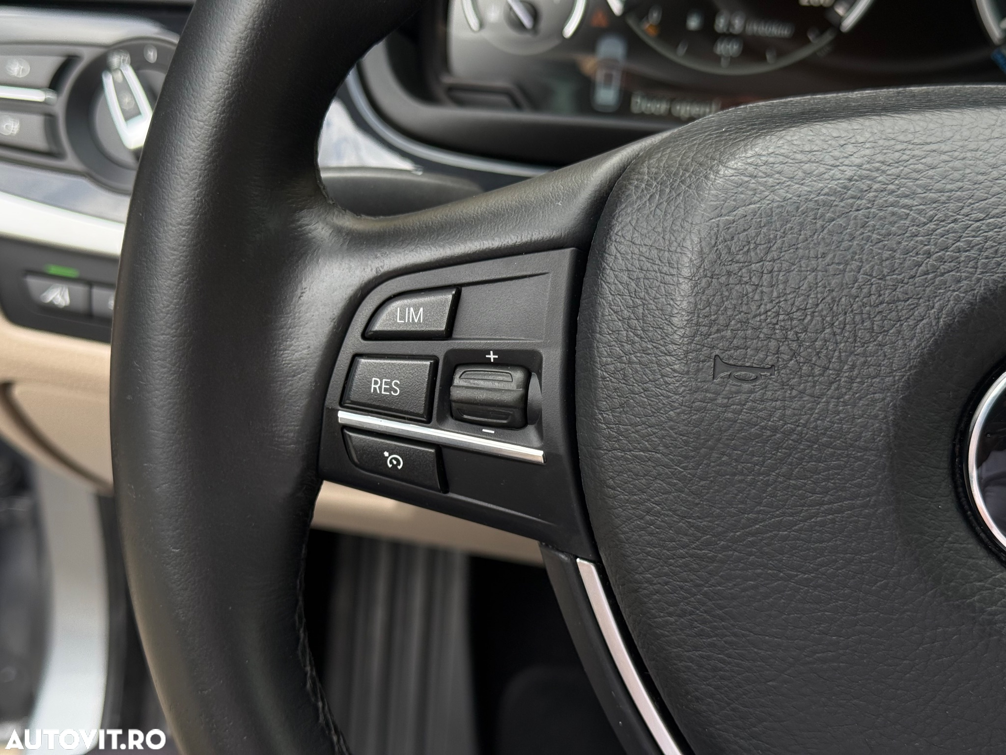 BMW Seria 5 525d Touring Aut. - 25