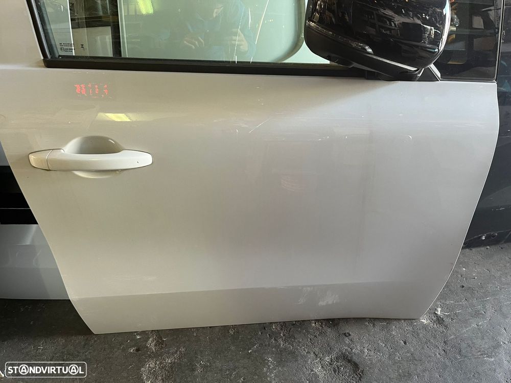 Renault Kangoo III 2025 - PORTA FRENTE DIREITA - PF668 - 3