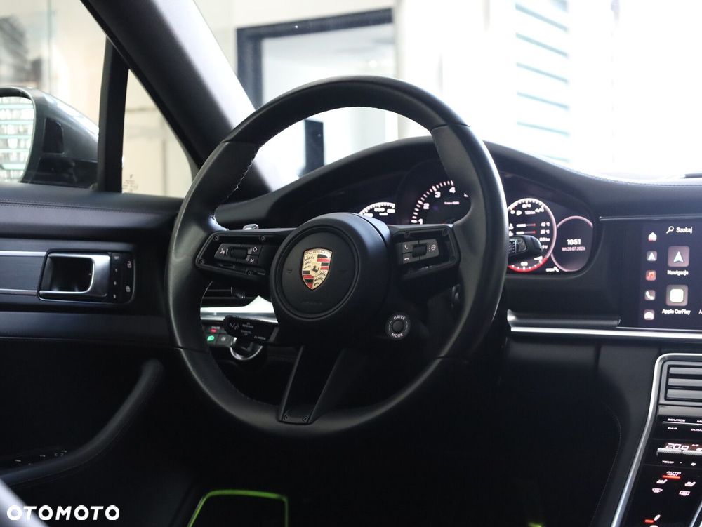 Porsche Panamera - 14