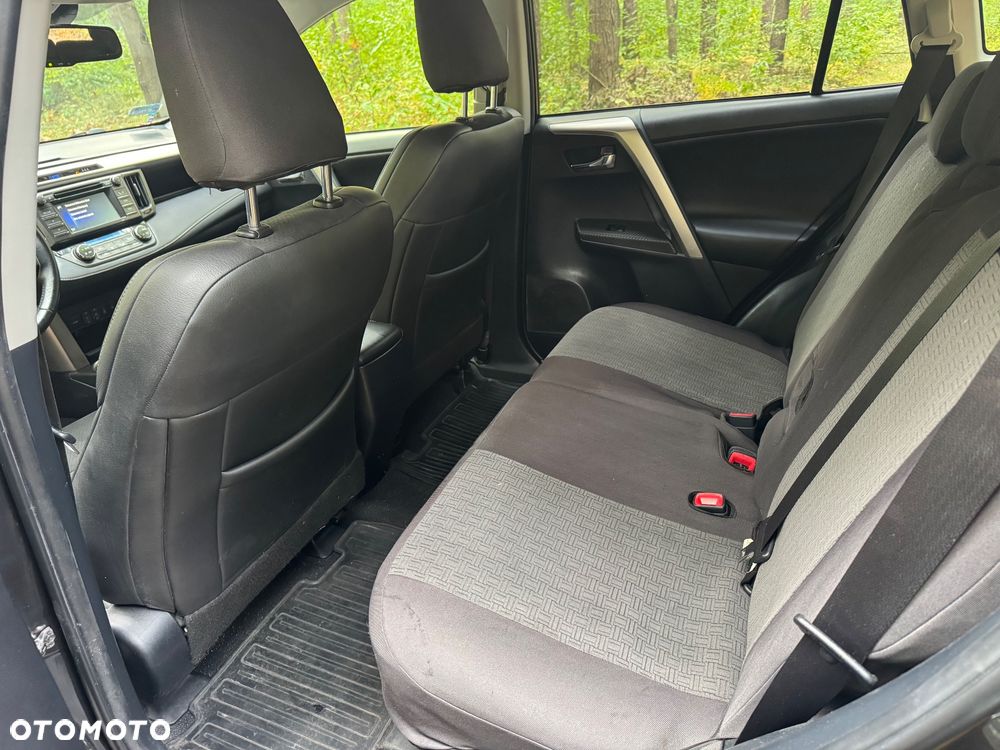 Toyota RAV4 - 21