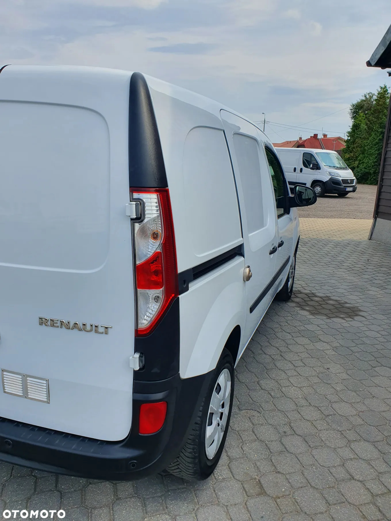 Renault KANGOO - 11