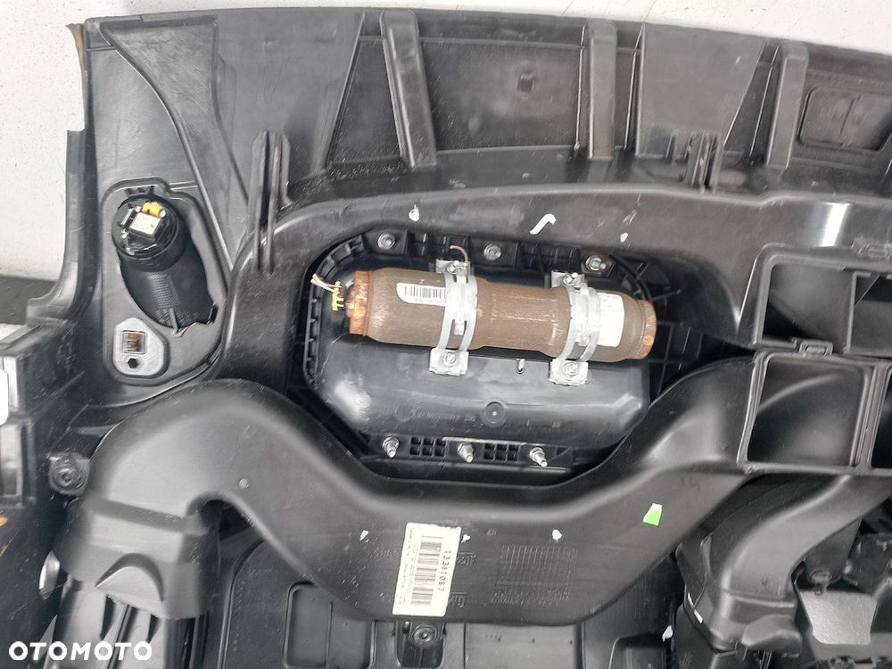 DESKA ROZDZIELCZA,KONSOLA PODUSZKI OPEL ASTRA J - 13