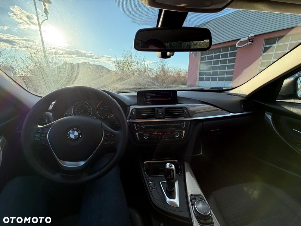 BMW Seria 3 - 21