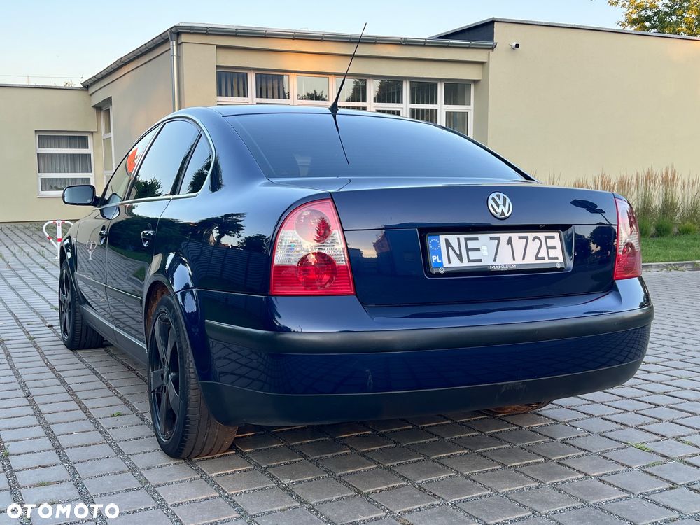 Volkswagen Passat - 14
