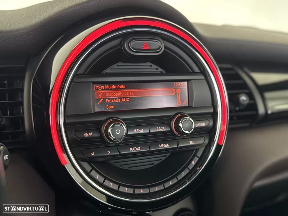 MINI 3 Portas One D - 26